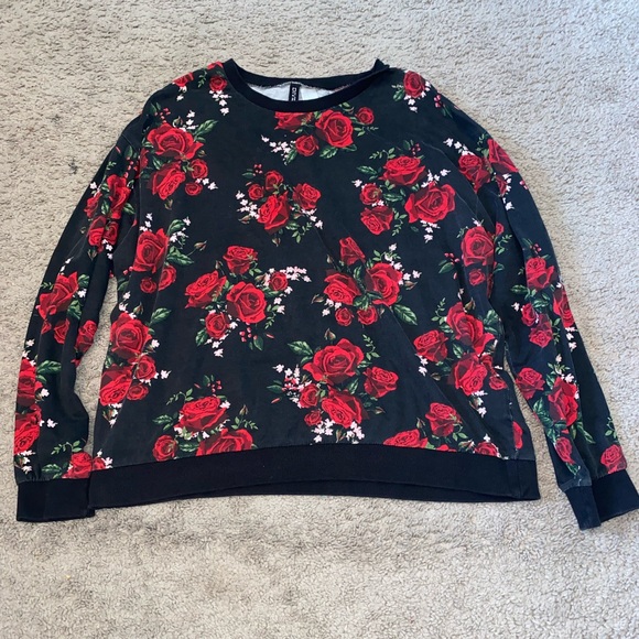 Black rose floral oversized long sleeve sweatshirt - Picture 1 of 3